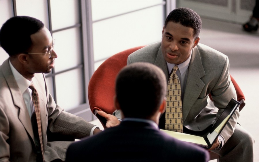 business_meeting_caro_page-bg_21845-e1425739624256